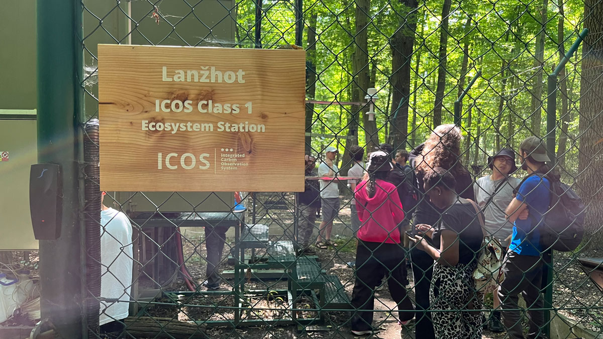 Class 1 stations are equipped with complete equipment for measuring a full set of predetermined ICOS variables.