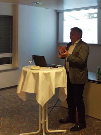 ICOS DG giving a speech