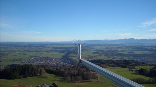 Anemometer