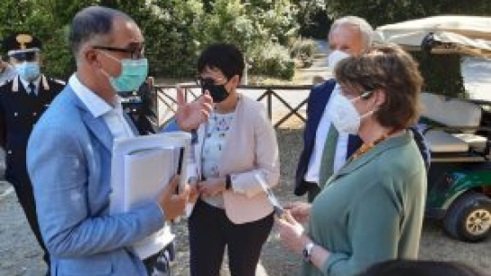 ICOS Italy Focal Point Carlo Calfapietra and Sylvain Bellenger of Director of Capodimonte Museum hosted Minister of University Maria Christina Messa and President of the Italian Research Council Maria Chiara Carrozza at the ICOS Capodimonte station near Naples, Italy.